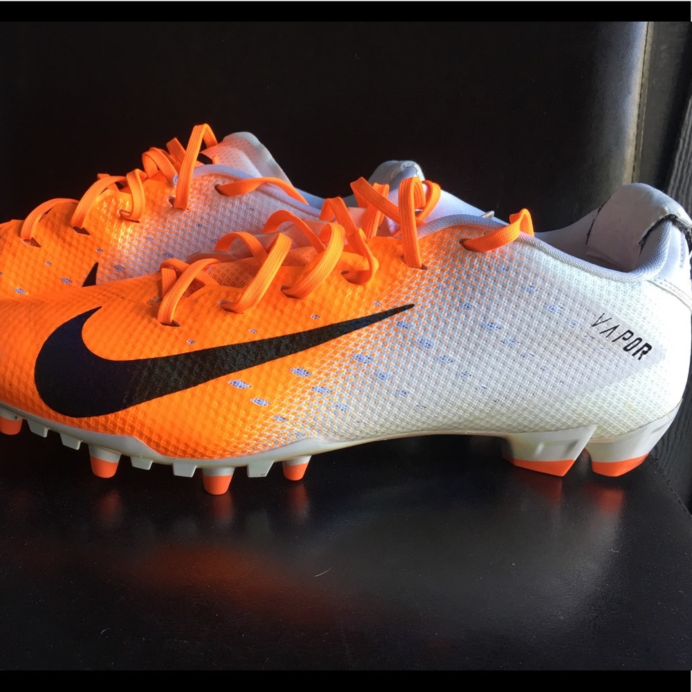 Nike Vapor Men’s Cleats Sz: 13